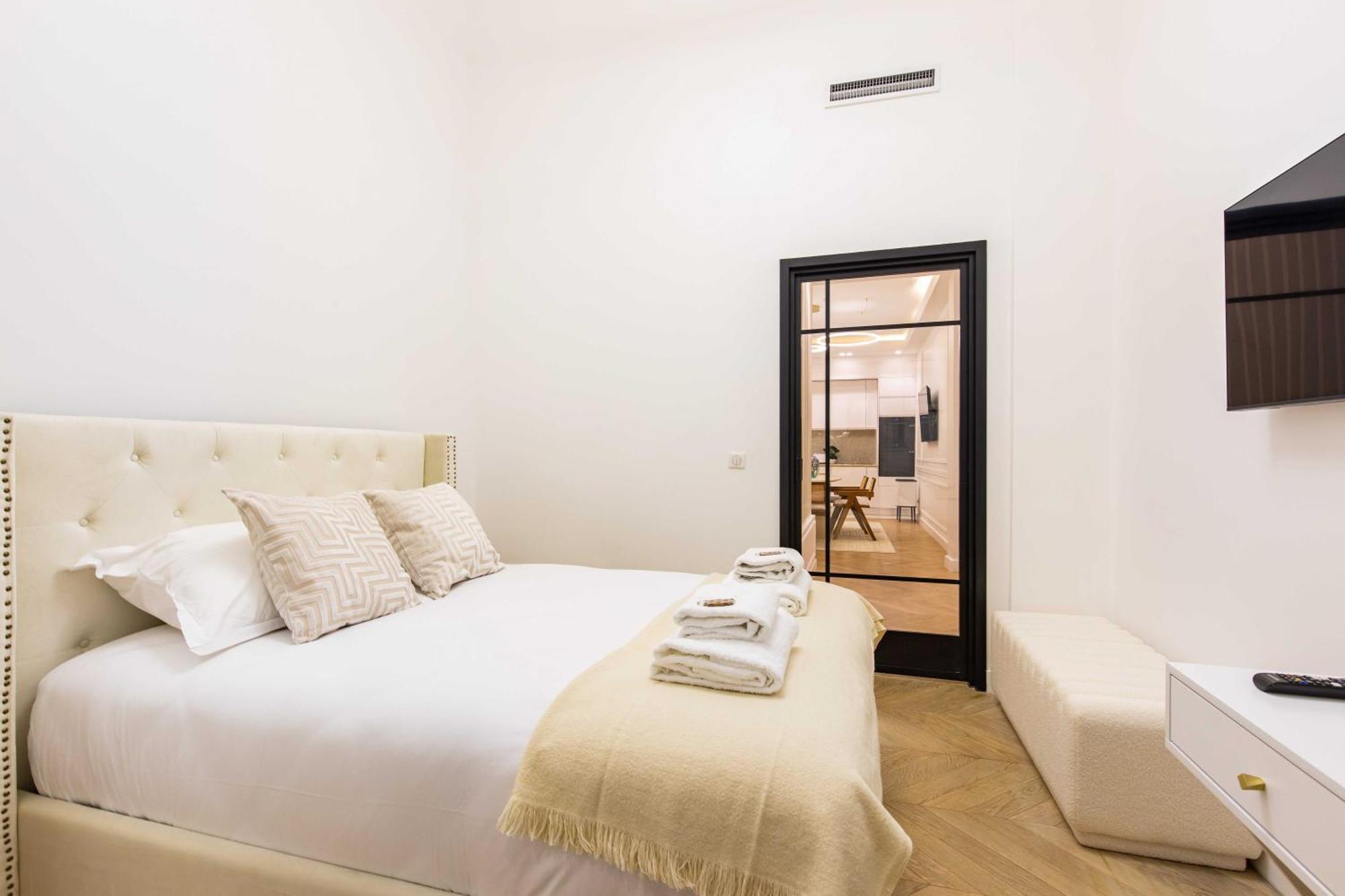 Chic House - 3br 8p - Ternes Arc De Triomphe Appartement